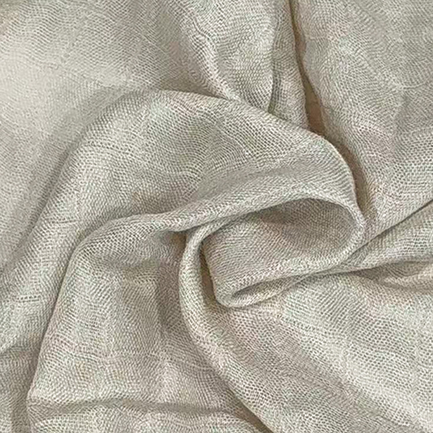 Lisdem Baby muslin swaddle blanket fabric close-up
